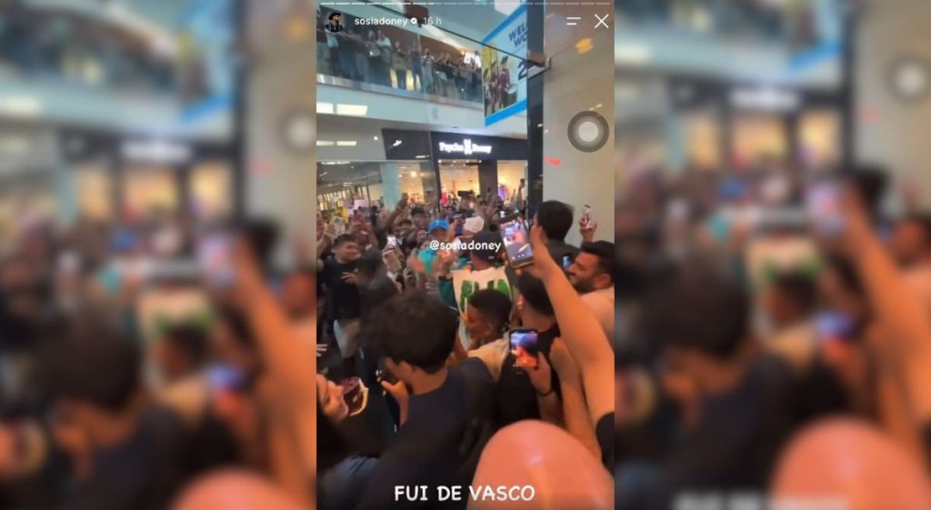 Sósia de Neymar vai à Copa, engana fãs e provoca correria nos Estados Unidos
